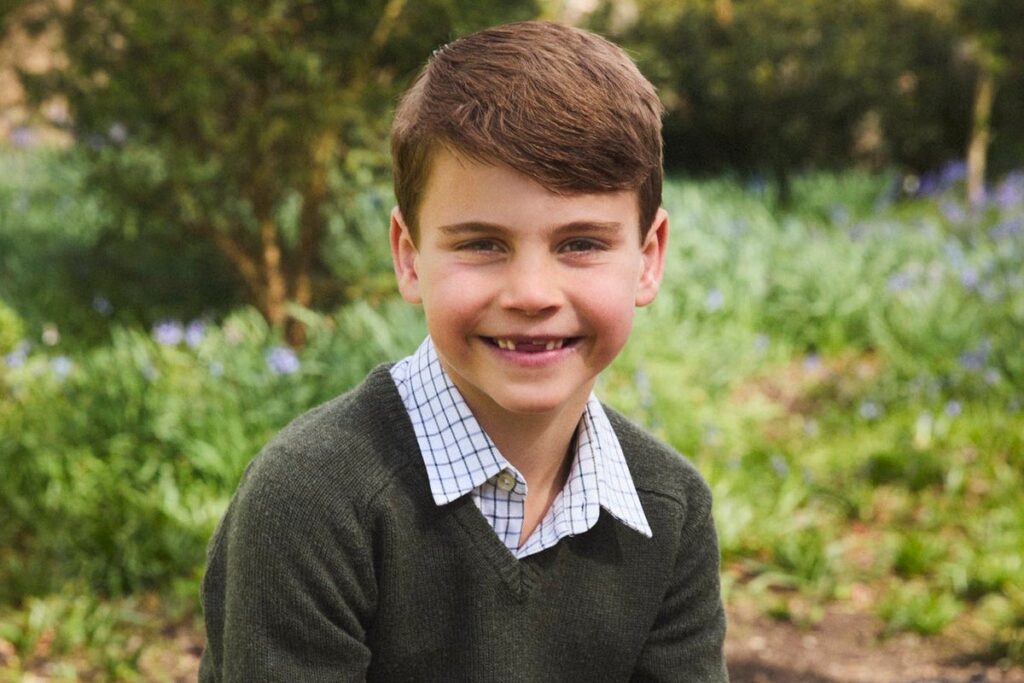 Prince William and Kate Middleton release new photo of Prince Louis to celebrate 7th birthday Prince William and Kate Middleton release new photo of Prince Louis to celebrate 7th birthday