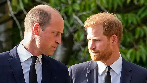 Prince William Uneasy About Meghan Markle Using The HRH Title? Duke-Duchess Of Sussex’ ‘Titles Will Be Removed’ Once… Prince William Uneasy About Meghan Markle Using The HRH Title? Duke-Duchess Of Sussex