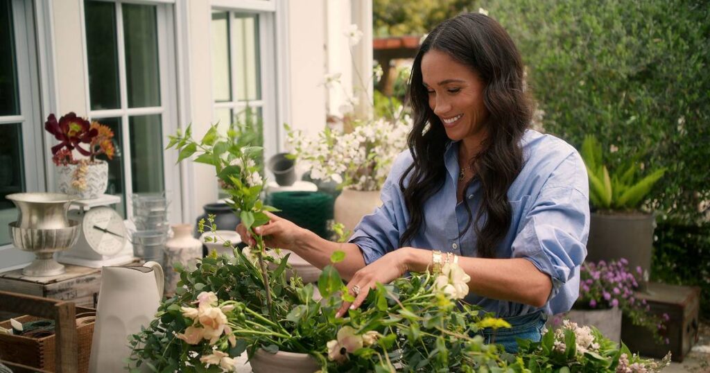 With Love Meghan Netflix Highlights: Prince Harry Cameo and More Meghan Markle Balances Family, Career and Creativity in 4 Inspiring Ways