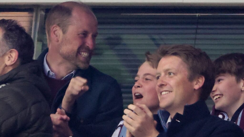 Pregnant Duchess spotted at game with Duke, Prince William and Prince George Pregnant Duchess spotted at game with Duke, Prince William and Prince George