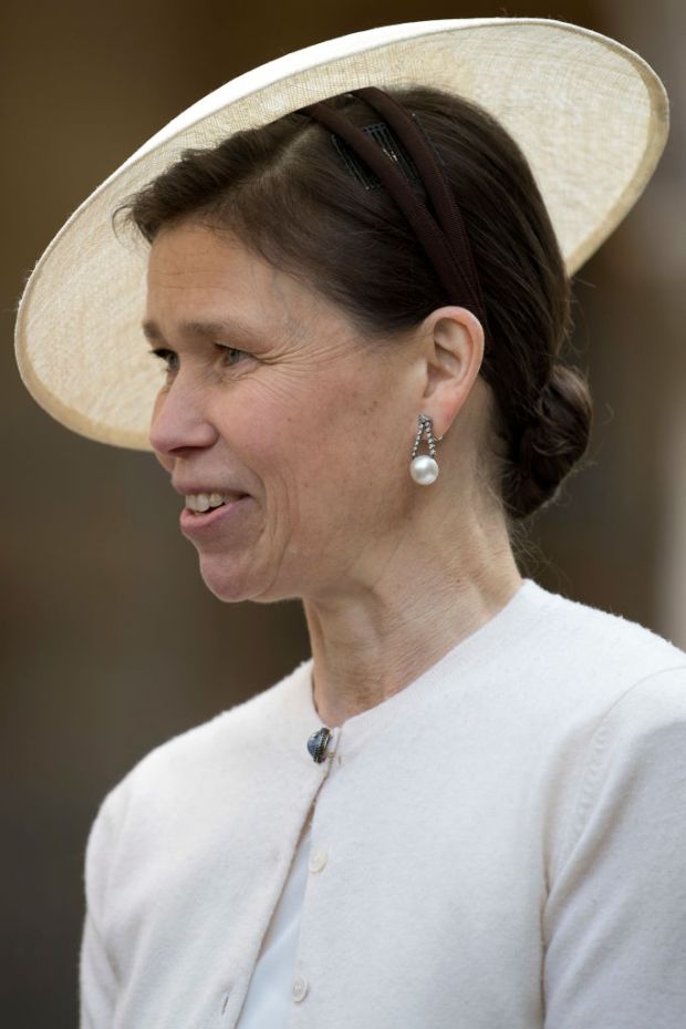 LINE OF SUCCESSION 22. Lady Sarah Chatto, daughter of the...