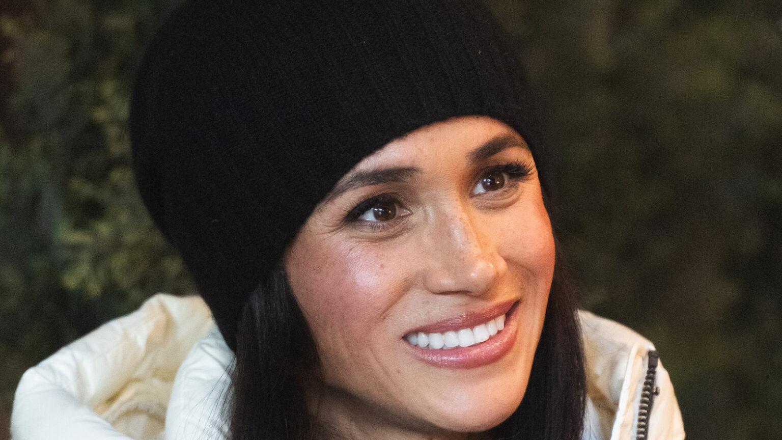 The Waffle Maker Meghan Markle Uses For Decadent Home Breakfasts