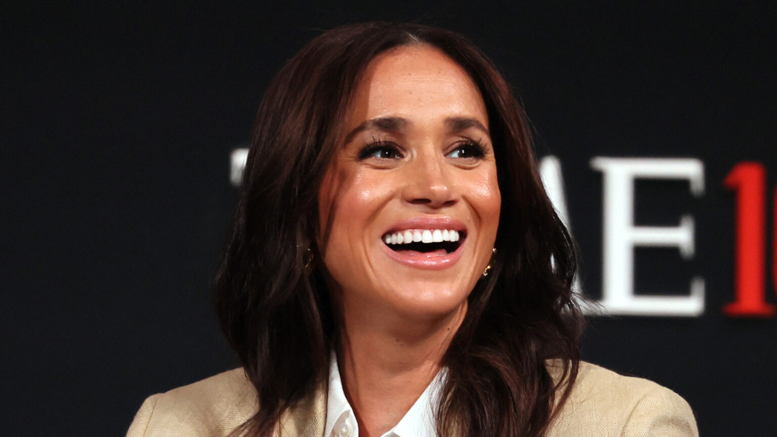 Meghan Markle’s Harvest Post Is Peak Performative & The Internet Isn’t Fooled Meghan Markle's Harvest Post Is Peak Performative & The Internet Isn't Fooled