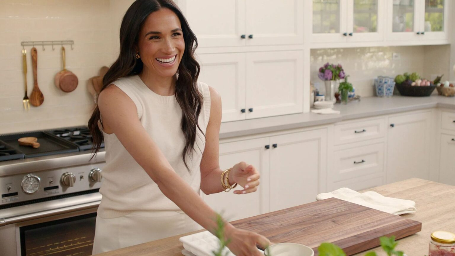 The 3 secret tricks Meghan Markle uses so everyone appears like her BFF in Netflix show & flaunts how 'adored' she is