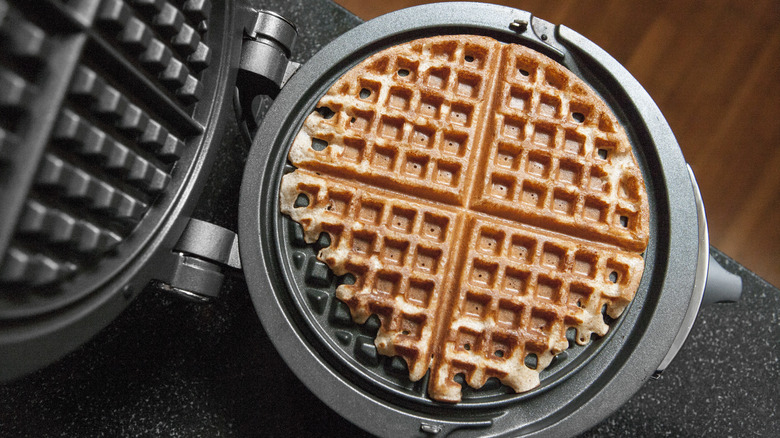 Waffle maker with waffle batter