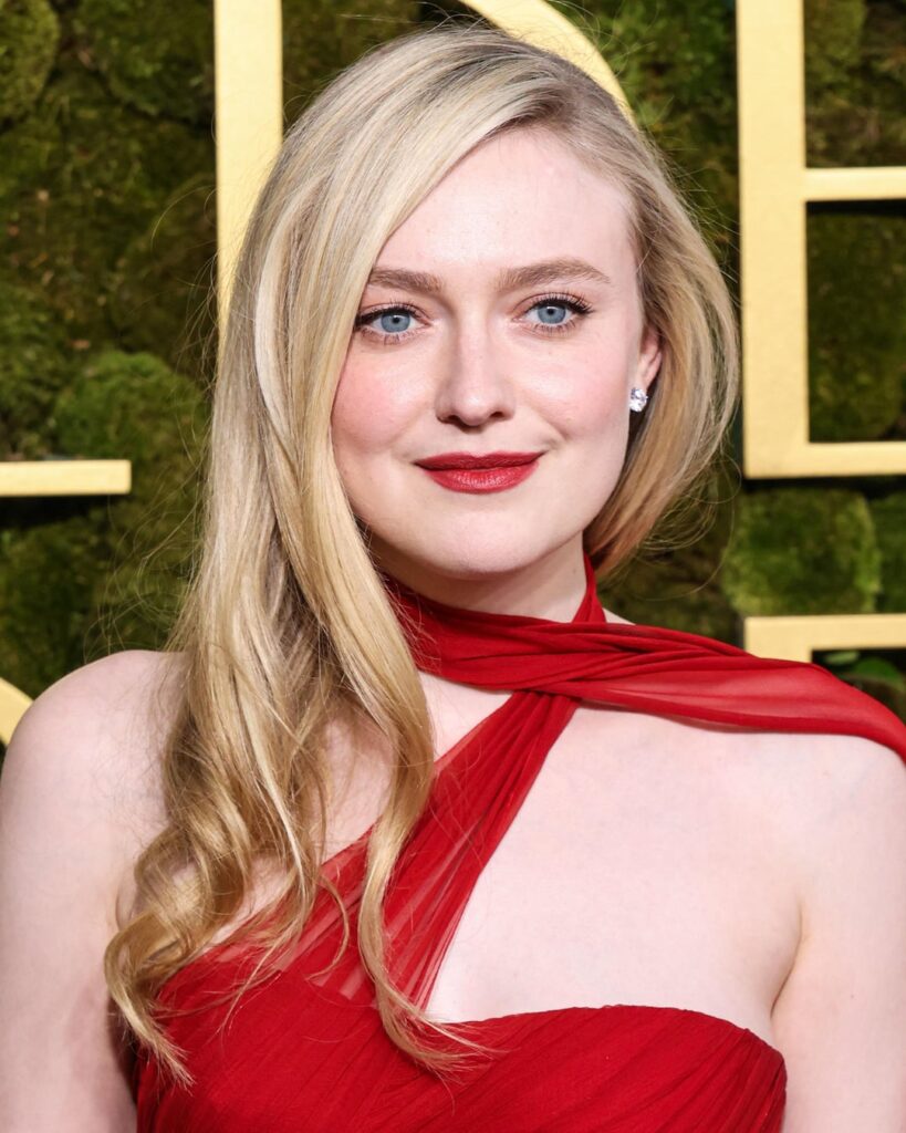 Dakota Fanning | Golden Globe Awards, 2025