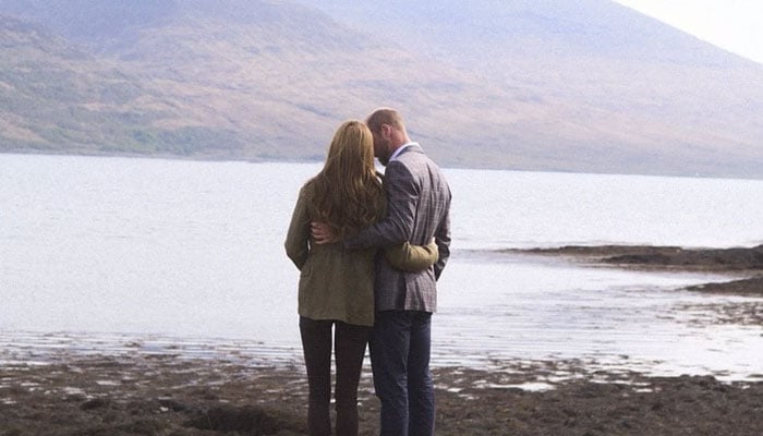 William and Kate radiate ‘honeymoon glow’ during romantic return to mull.