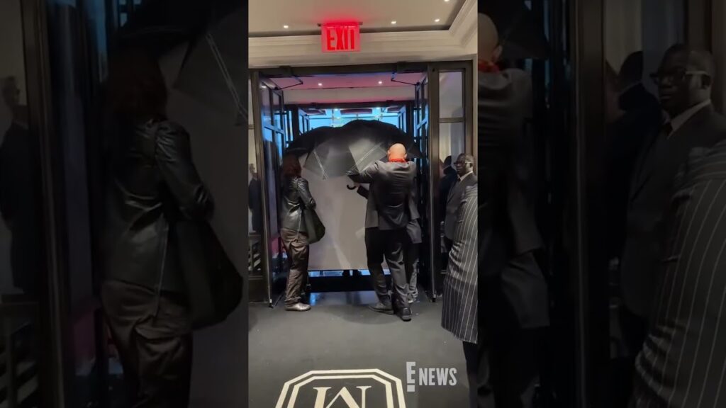 Who could be inside the box? 🧐 #MetGala