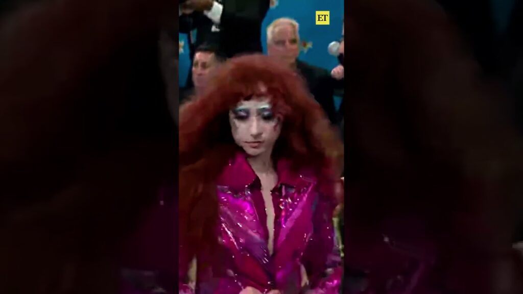 It’s just in her nature! Chappell Roan is GIVING at the #MetGala . π #chappellroan It's just in her nature! Chappell Roan is GIVING at the #MetGala . π #chappellroan