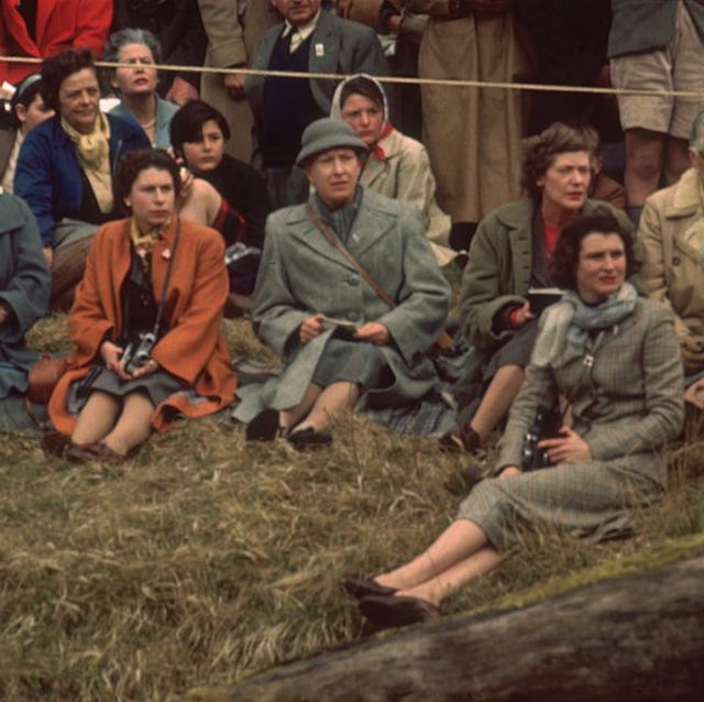 People, Crowd, Military uniform, Military organization, Soldier, Troop, Military, Hay, Vintage clothing, Crew, 