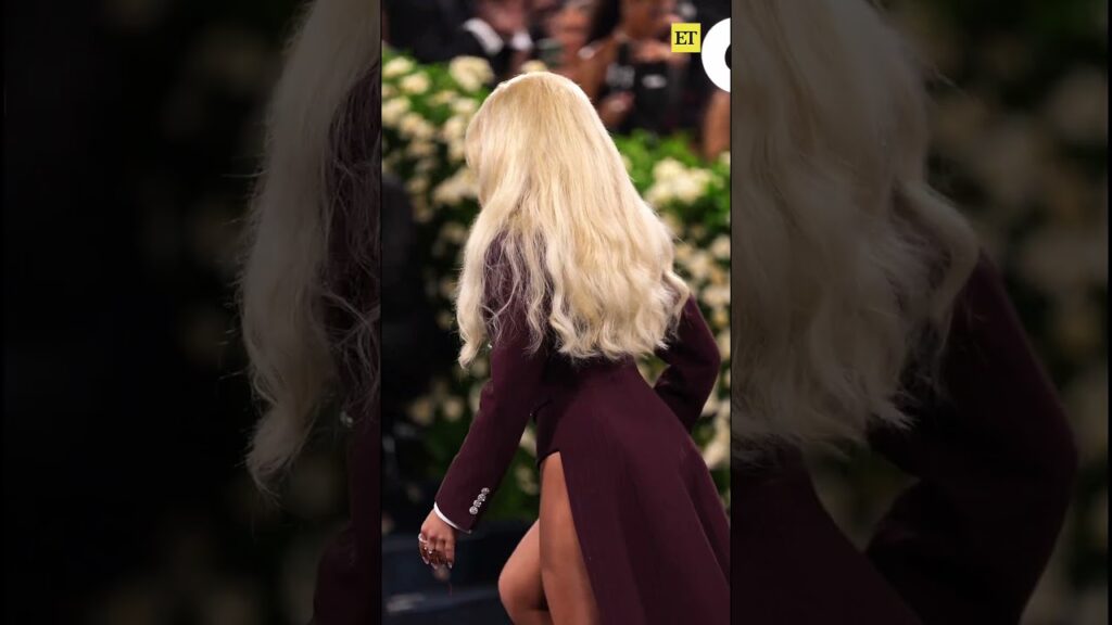 Sabrina Carpenter just made the #MetGala sweeter. ❤️ #sabrinacarpenter