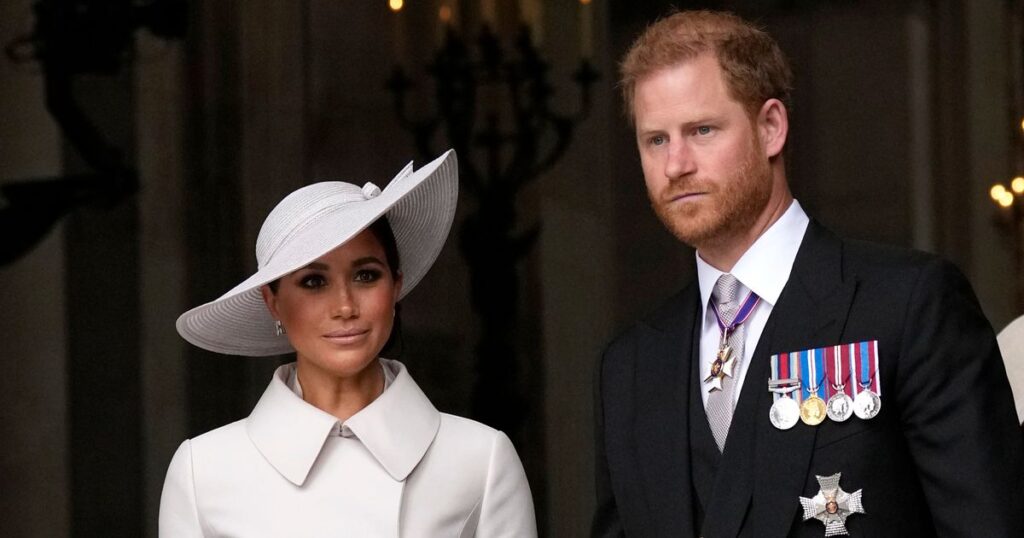 How a Royal Family photo led to Prince Harry and Meghan’s exit from royal duties Ipso logo