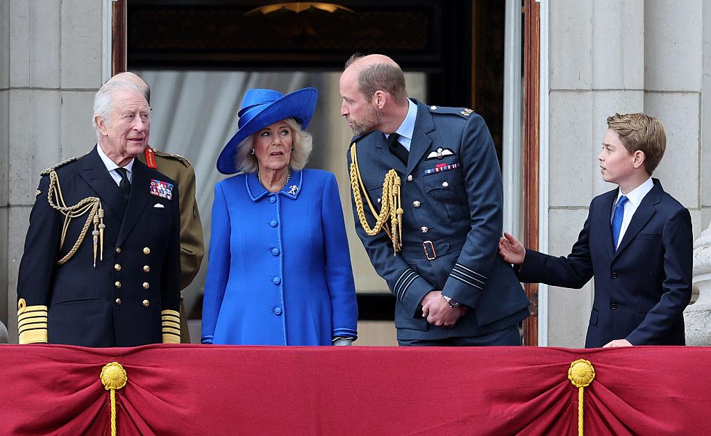 Lip Reader Reveals William’s Blunt Comment to Camilla During VE Day Parade Lip Reader Reveals William’s Blunt Comment to Camilla During VE Day Parade