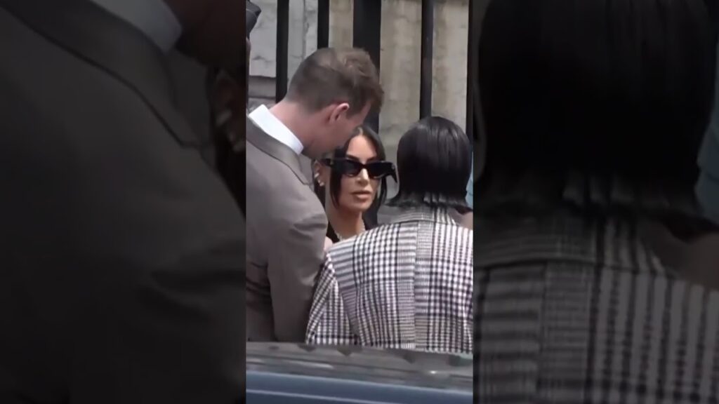 Kim Kardashian arrives in court to testify in Paris robbery trial #shorts Kim Kardashian arrives in court to testify in Paris robbery trial #shorts