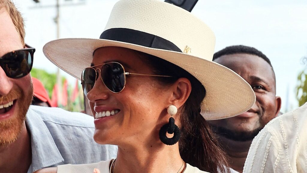 Memorial Day outfits inspired by Meghan Markle, Jennifer Aniston & more