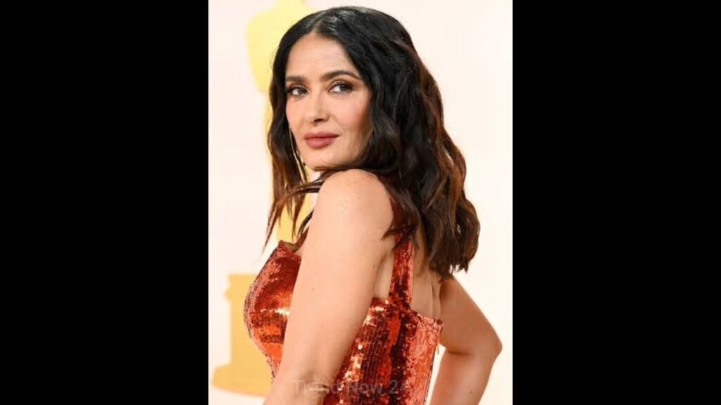 Salma Hayek STUNS at 58 in Sports Illustrated Cover π³π₯ #shorts Salma Hayek STUNS at 58 in Sports Illustrated Cover π³π₯ #shorts