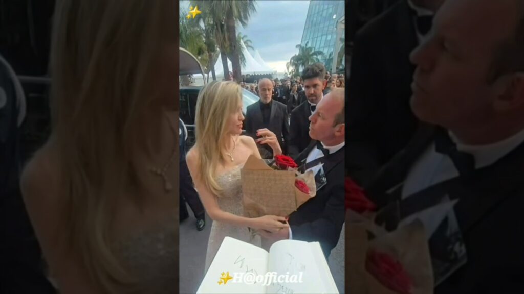 Angelina Jolie At Cannes Film Festival 2025 Busy Signing 💘#AngelinaJolie #shortsviral #shorts