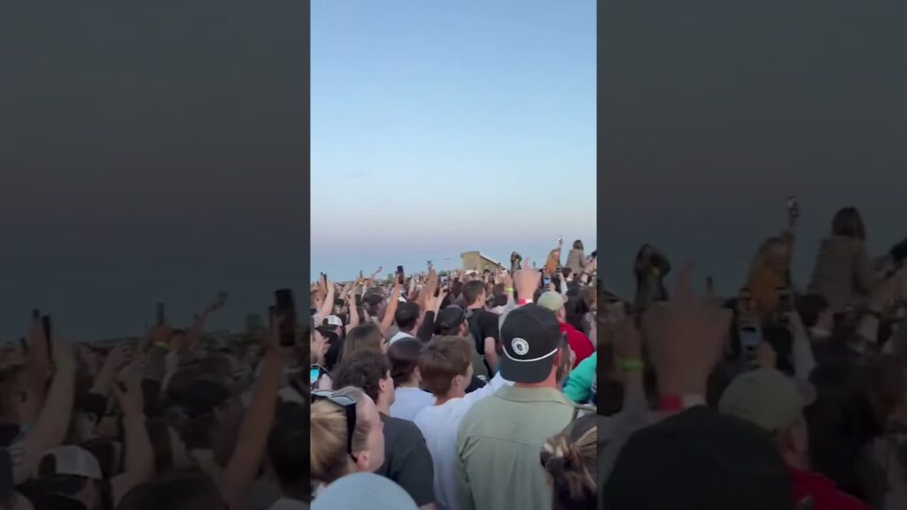 The All-American Rejects throw pop-up show on Iowa farm #shorts