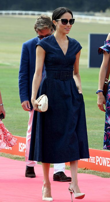 meghan markle carolina herera nordstrom