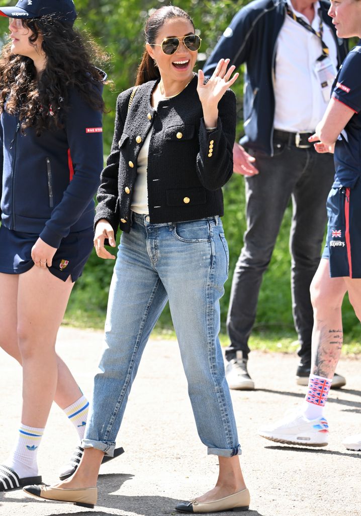 meghan markle at invictus games in boucle blazer and chanel pumps