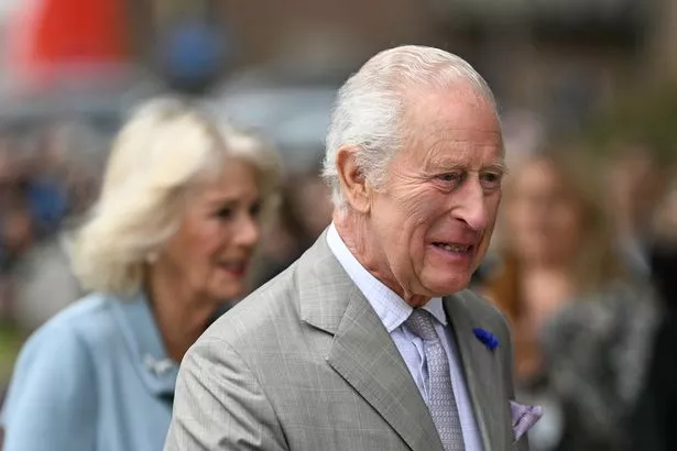 King Charles asks Prince William not to make the same mistakes he did 