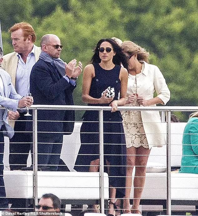 Meghan Markle and Prince Harry’s first public kiss proved their love Meghan Markle and Prince Harry's first public kiss proved their love