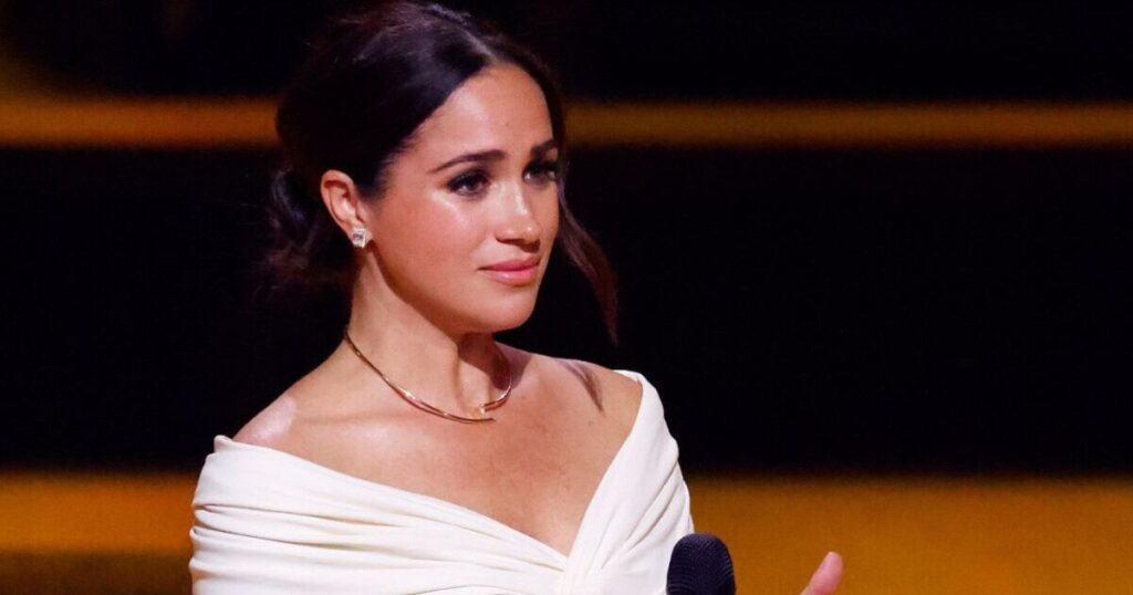 Meghan Markle set for new bombshell as half-brother reveals he is writing tell-all book | Royal | News