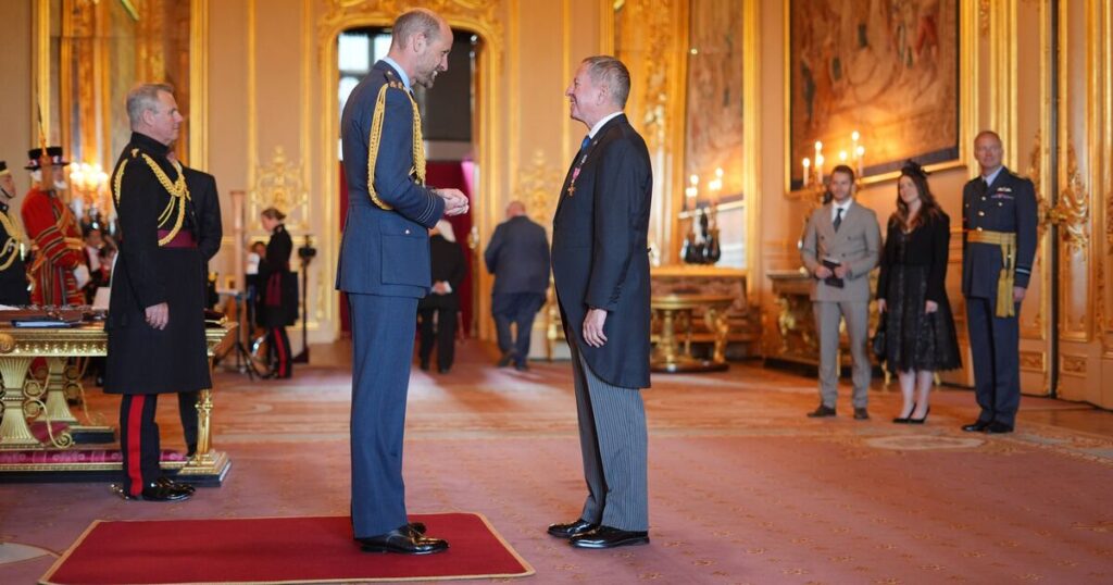 Martin Brundle receives award from Prince William after trip to Windsor Castle | F1 | Sport