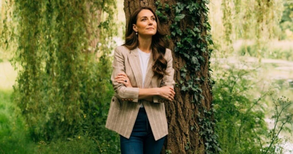 We've found Princess Kate's exact 'tummy-friendly' jeans