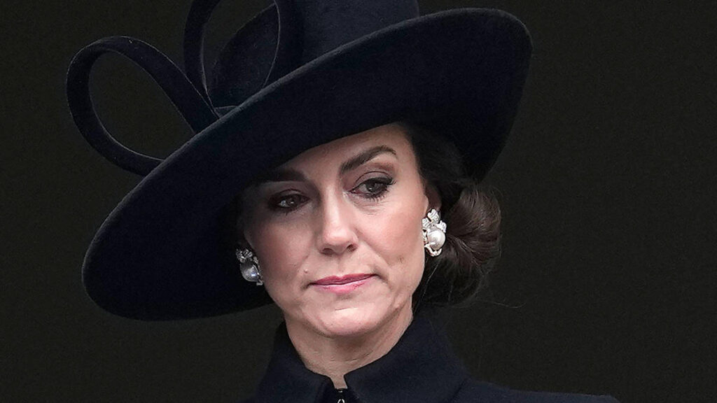 Princess Kate to join royals at Remembrance events this weekend - but Queen's attendance...