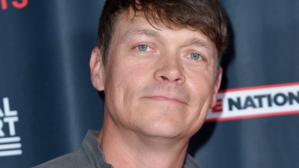 3 Doors Down singer reveals diagnosis