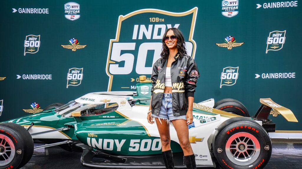 Keanu Reeves, Tom Brady at the Indy 500. See all the celebrities spotted Keanu Reeves, Tom Brady at the Indy 500. See all the celebrities spotted