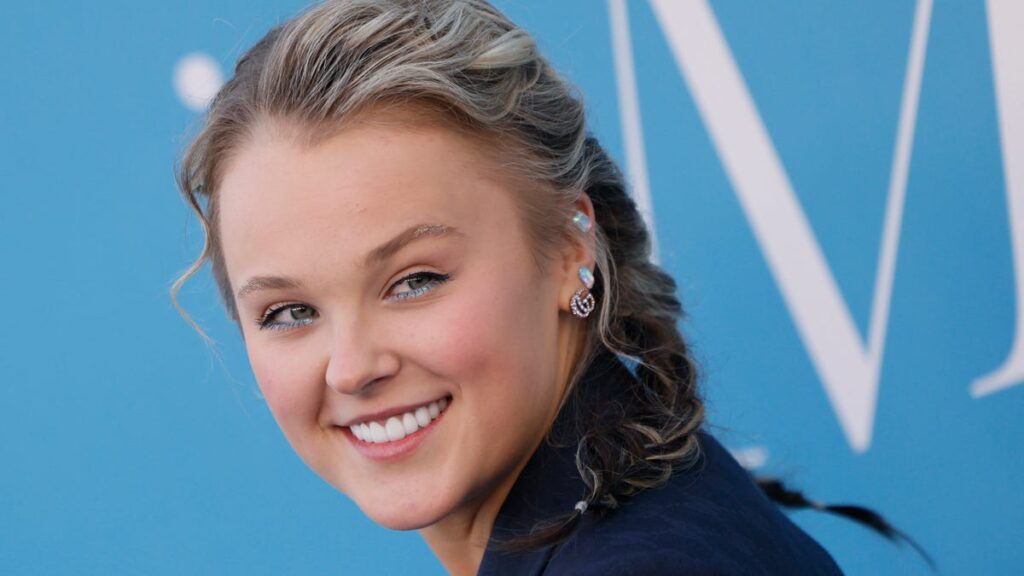 JoJo Siwa, Chris Hughes relationship rumors: Why do we care?