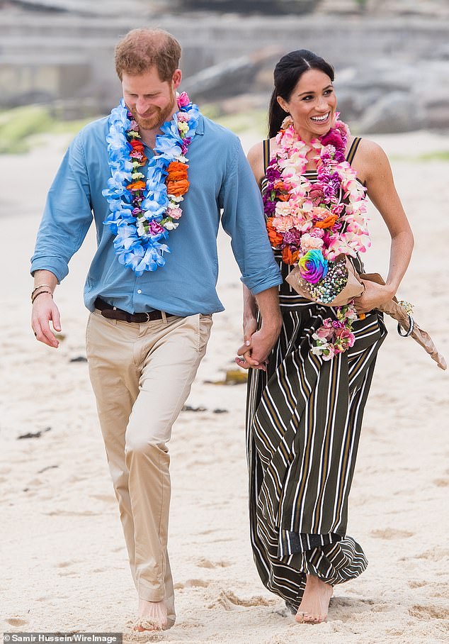 Unlike Kate Middleton and Princess Diana, Meghan chose to remove her shoes on Bondi beach