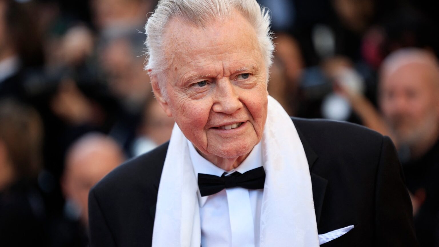 Jon Voight Confirms He Suggested Movie Tariffs to Trump Jon Voight Confirms He Suggested Movie Tariffs to Trump
