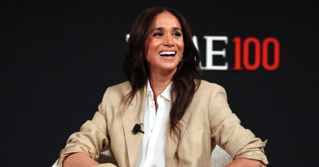 Meghan Markle’s $4,680 Montecito Blazer Style Is on Amazon Meghan Markle's $4,680 Montecito Blazer Style Is on Amazon
