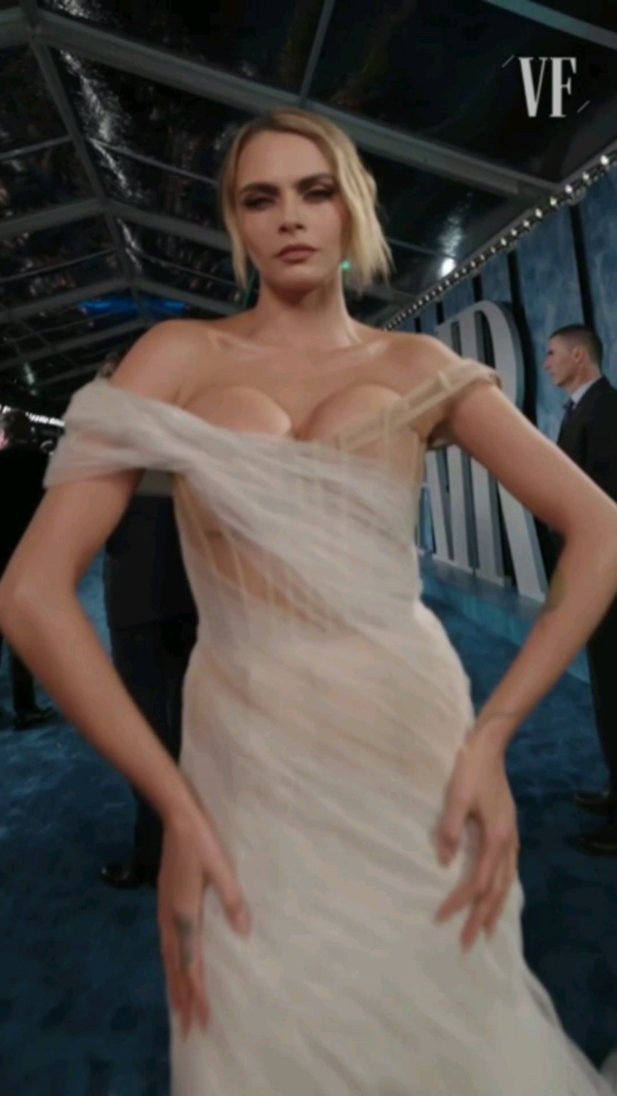 Cara Delevingne | Vanity Fair Oscar Party | March 12, 2023