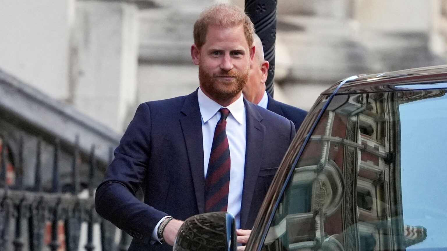 Prince Harry’s embarrassing London door-knocking caught on camera: ‘Seeking a friend' | World News