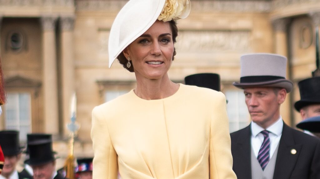 Kate Middleton returned to royal garden parties in butter yellow Catherine, Princess of Wales greets guests during a Royal Garden Party at Buckingham Palace on May 20, 2025