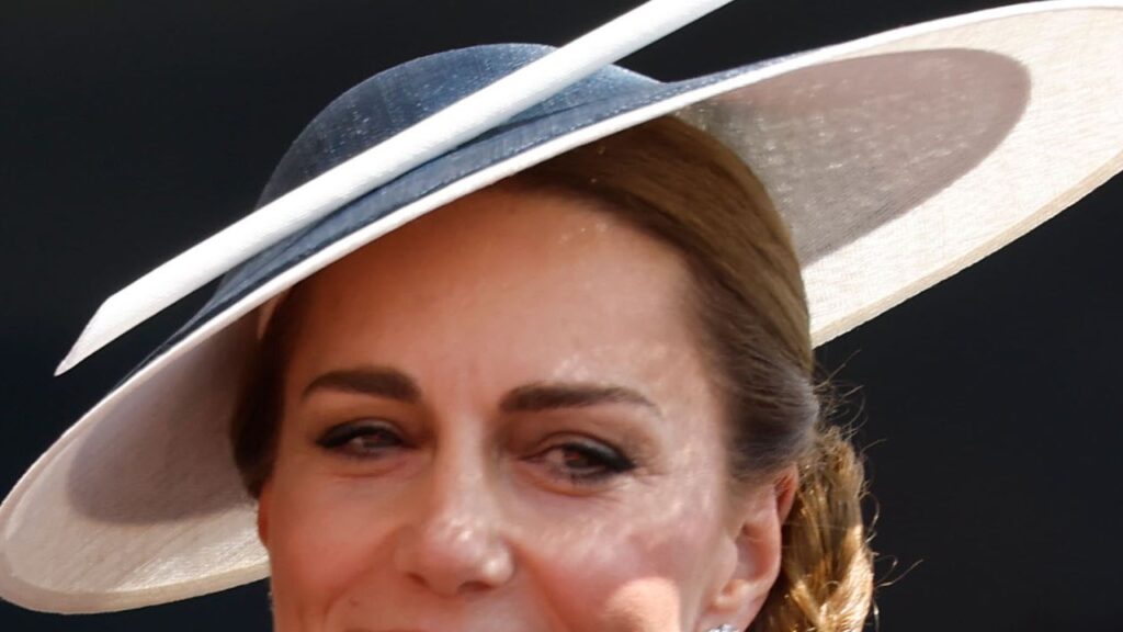 Kate Middleton wears Princess Diana's sapphire and diamond earrings to launch HMS Glasgow
