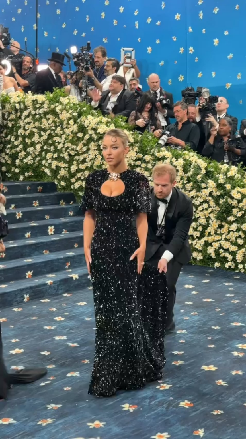 Sydney Sweeney attending the 2025 Met Gala 5/5/25