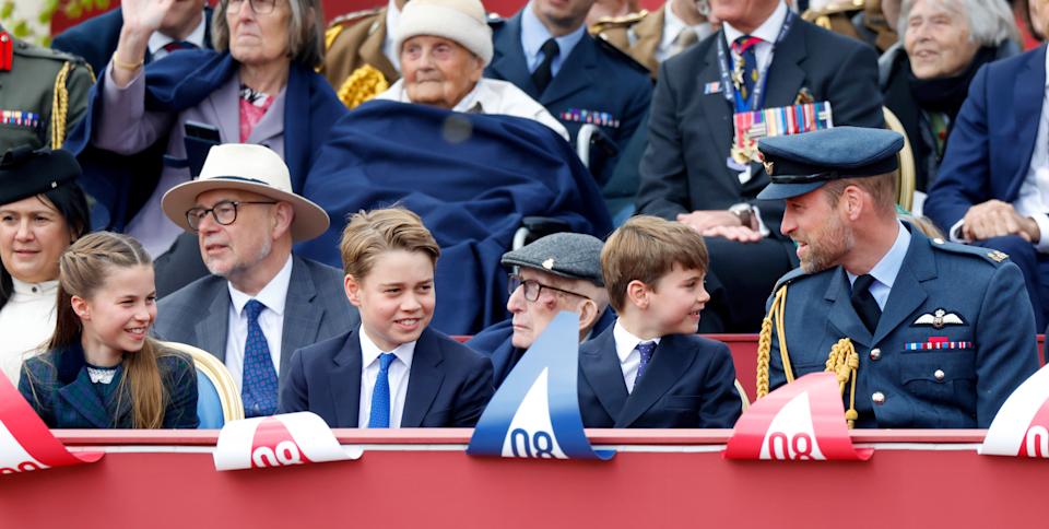 Prince William sitting with Prince Louis, Prince George and Princess Charlotte at the VE Day 80th anniversary parade