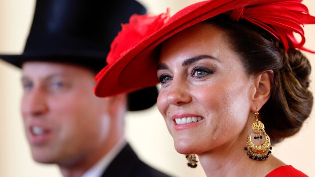 Kate Middleton and Prince William’s private chauffeur’s very strict dress code Kate Middleton and Prince William's private chauffeur's very strict dress code
