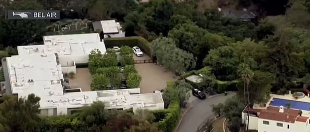 Aerial view of Jennifer Aniston's home.