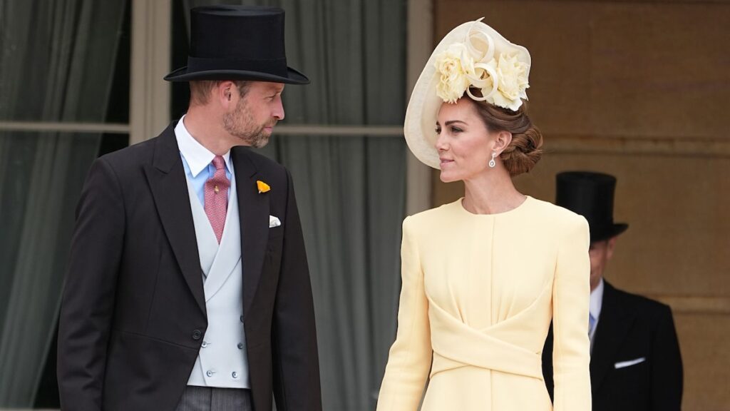Kate Middleton reappears in look honoring the Queen Elizabeth II with a subtle nod to Meghan Markle Kate Middleton reappears in look honoring the Queen Elizabeth II with a subtle nod to Meghan Markle