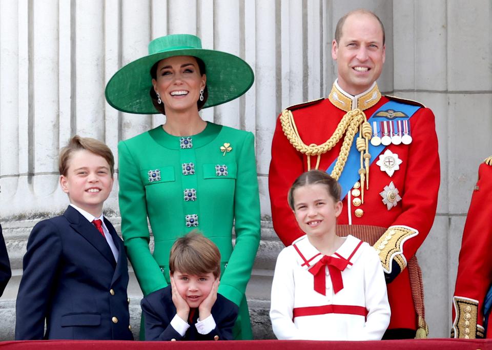 Kate Middleton and Prince William with their kids