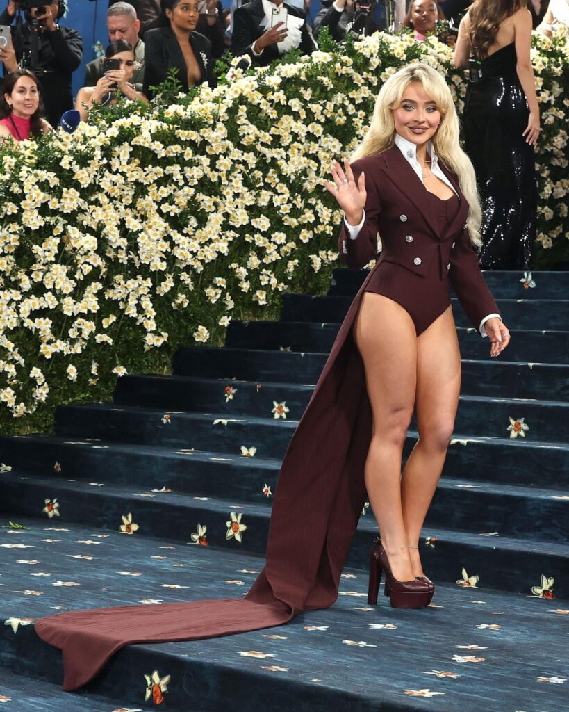 Sabrina Carpenter Met Gala 2025 (HQ)