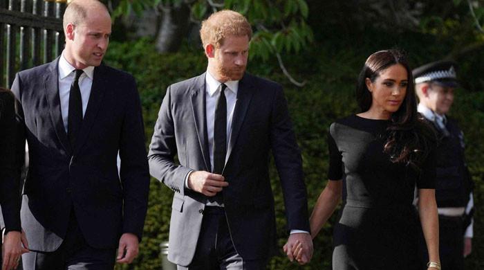 Prince William’s suspicions of Prince Harry, Meghan are on the rise amid memoir rumors Prince William's suspicions of Prince Harry, Meghan are on the rise amid memoir rumors