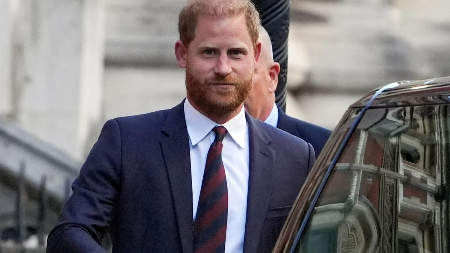 Prince Harry isn’t the sharpest tool but he MUST see he’s diminishing all the King’s work, expert claims Prince Harry isn’t the sharpest tool but he MUST see he’s diminishing all the King’s work, expert claims