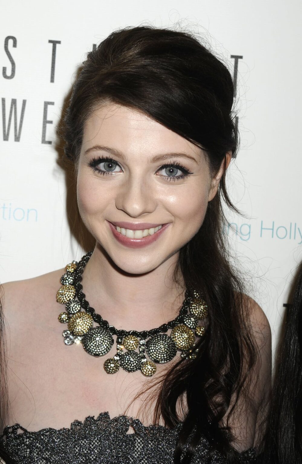 Michelle Trachtenberg | Stuart Weitzman's Event during Fashion's Night Out in New York City (September 8, 2011)